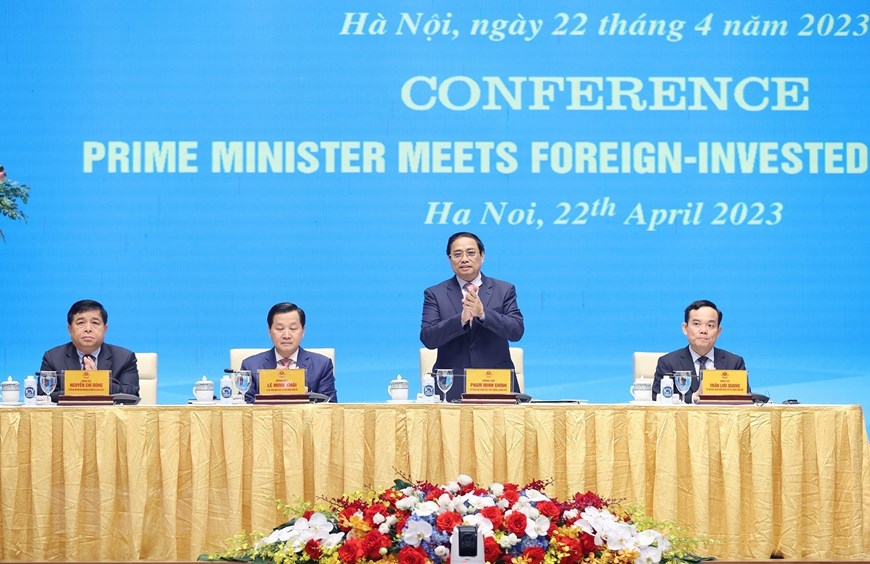 Thủ tướng Chính phủ gặp mặt các nhà đầu tư nước ngoài